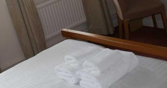 Bed and Breakfast The Leaking Well Dunhampton Camera foto